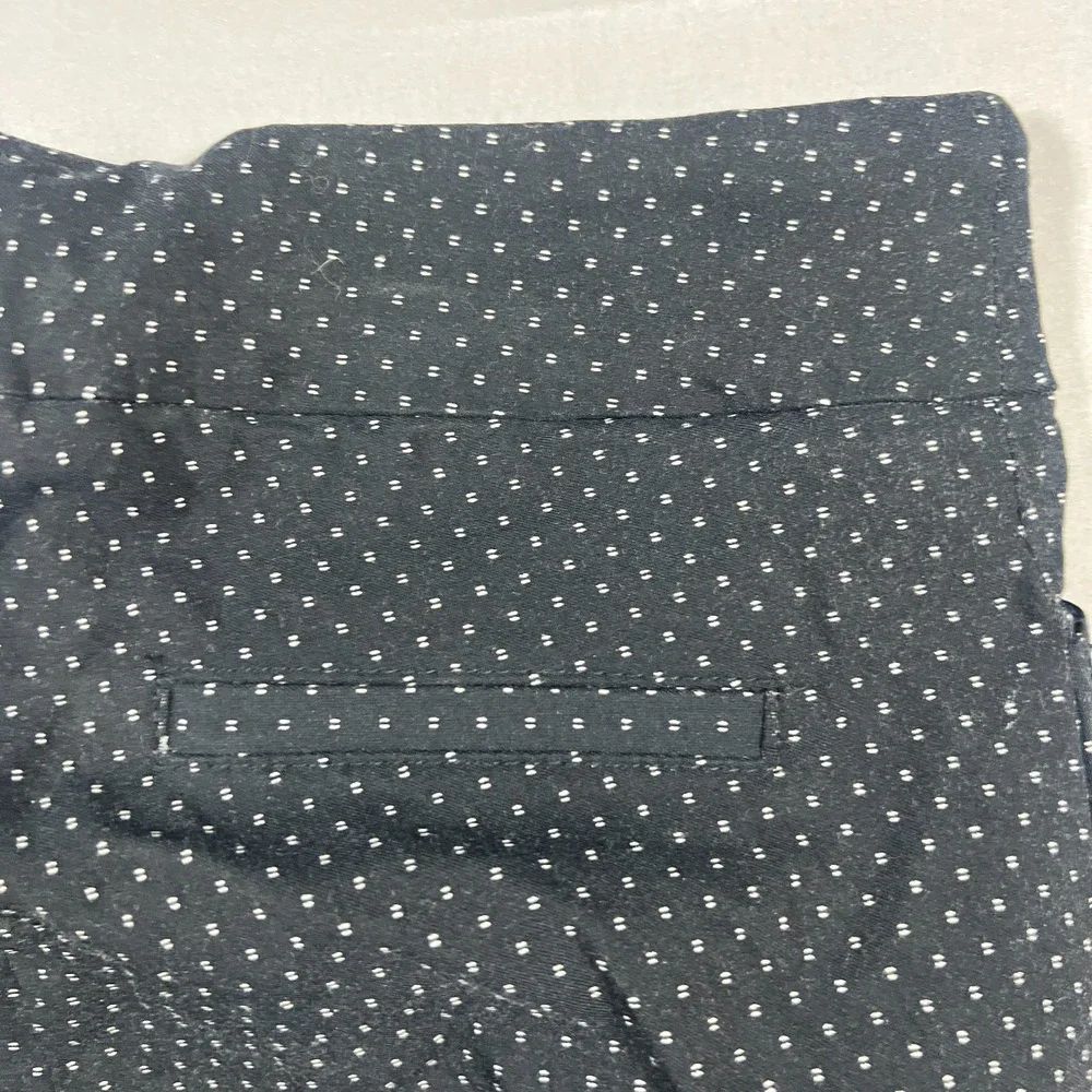 Hilary Radley Pull On Bermuda Shorts Womens Small Black Micro Polka Dot Mid Rise